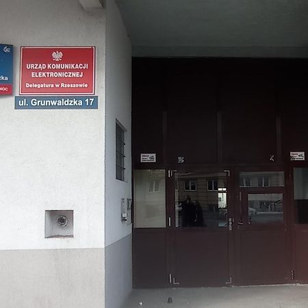 Mk Apartament III Rzeszów Εξωτερικό φωτογραφία
