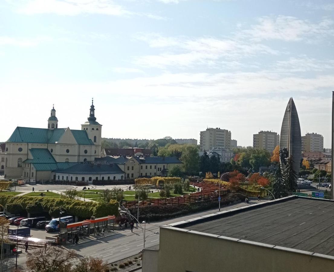Mk Apartament III Rzeszów Εξωτερικό φωτογραφία